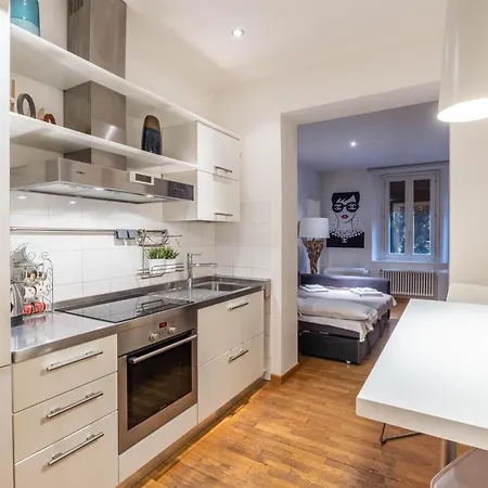 Apartment Maison Chanel, By Short Holidays