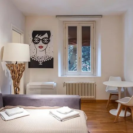 Maison Chanel, By Short Holidays Bologna