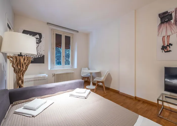 Apartment Maison Chanel, By Short Holidays Bologna