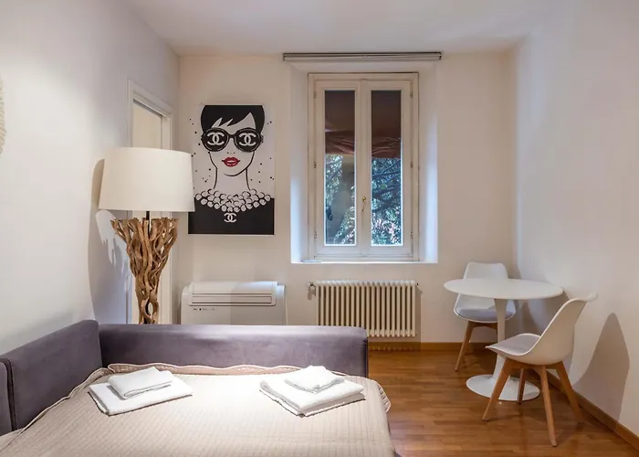 Maison Chanel, By Short Holidays Bologna