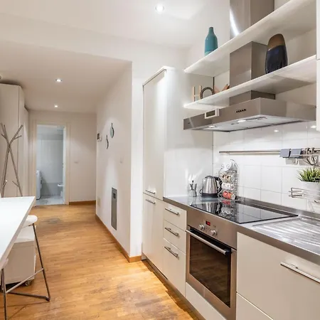Maison Chanel, By Short Holidays Apartman Bologna